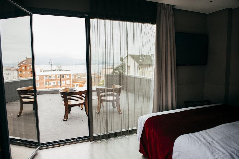 Hotel Art Santander (Adults Only) Bagian luar foto