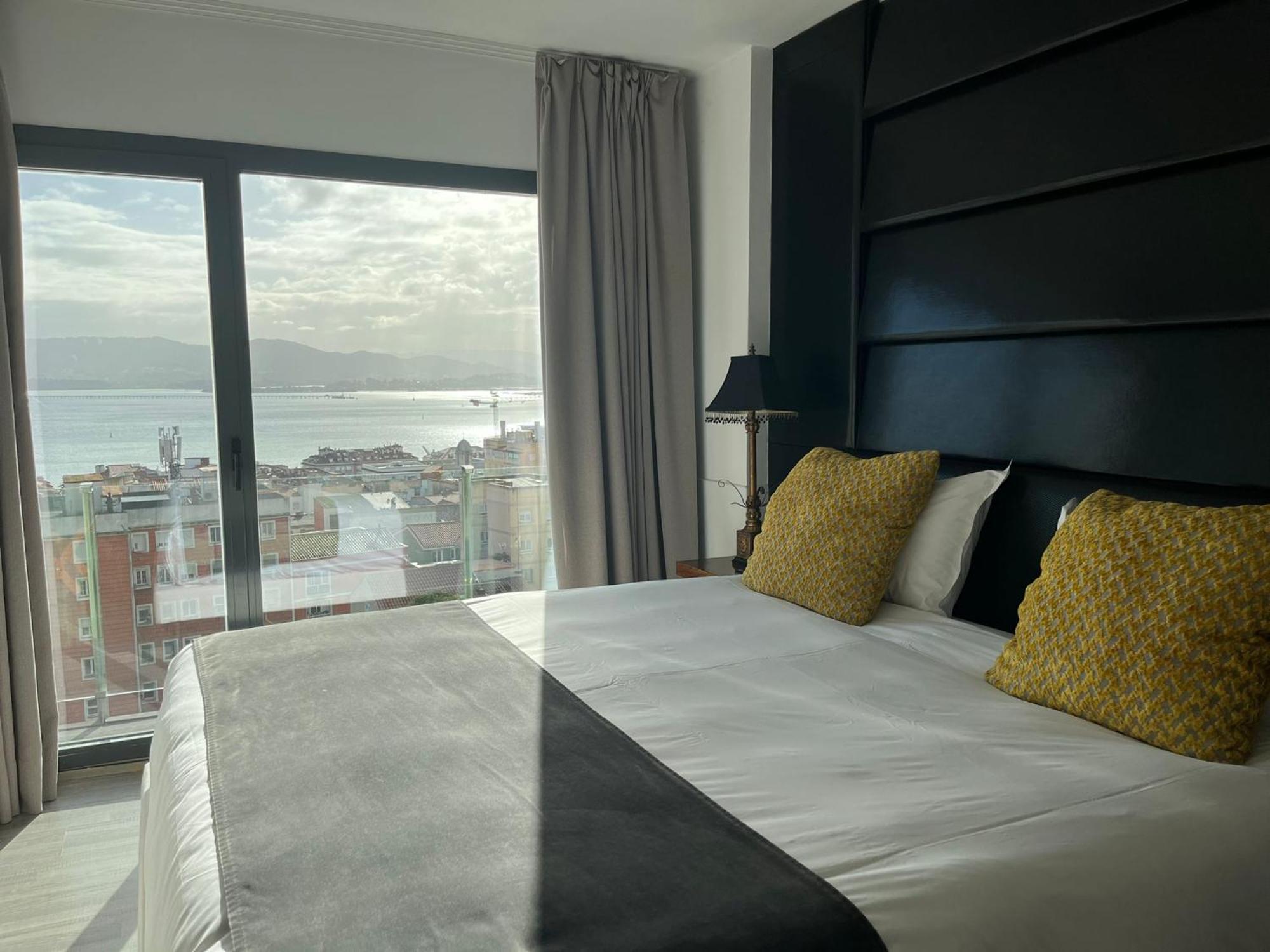 Hotel Art Santander (Adults Only) Bagian luar foto