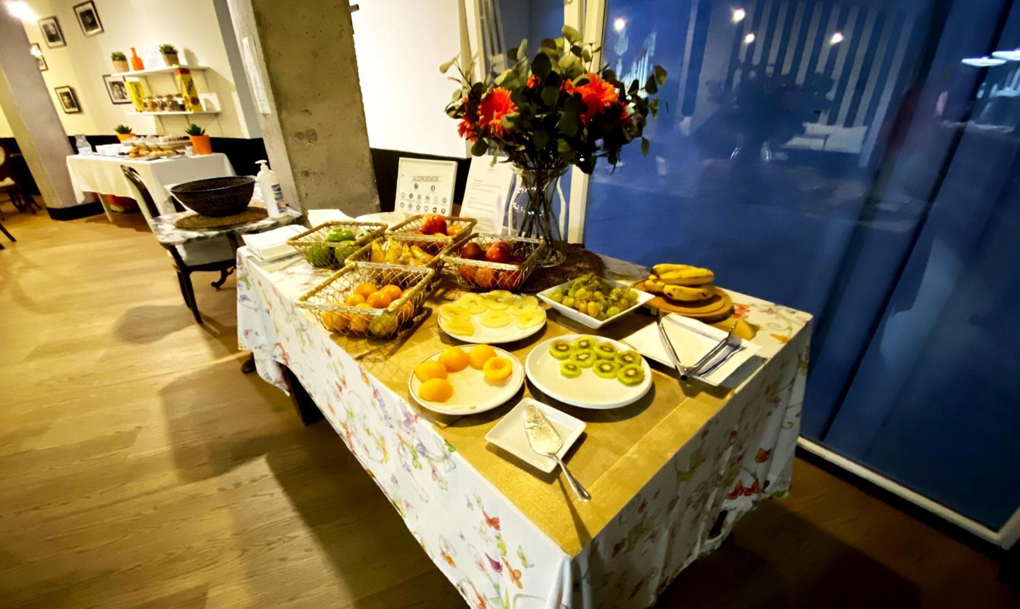 Hotel Art Santander (Adults Only) Bagian luar foto