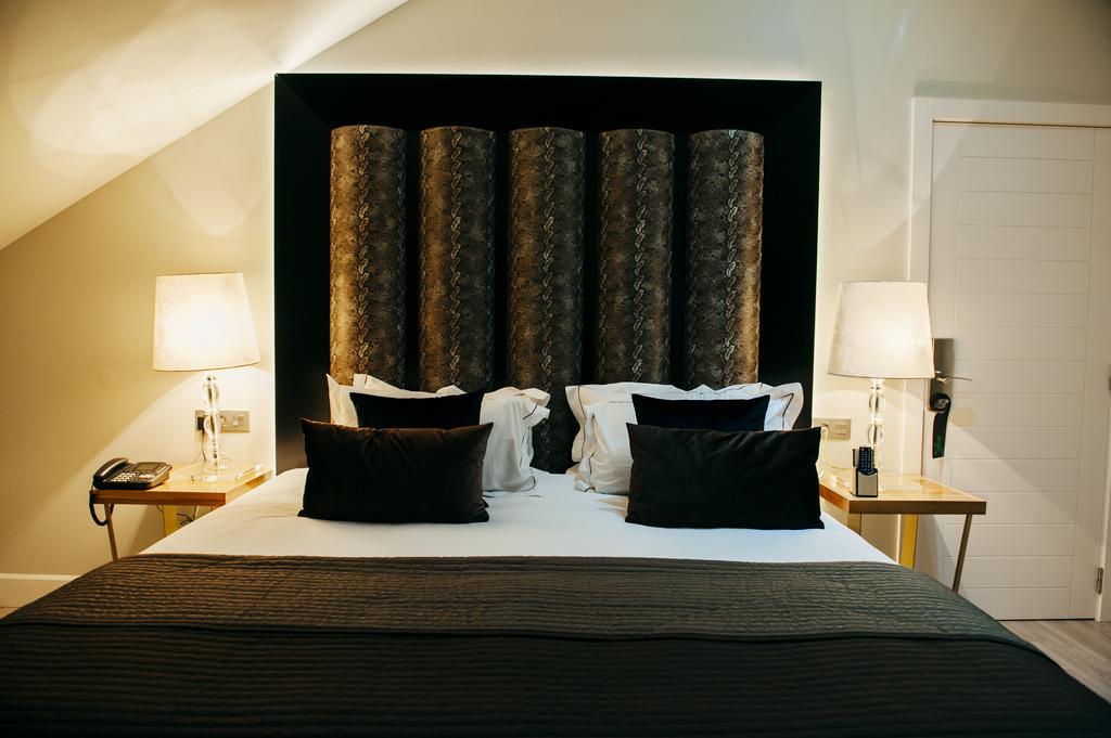 Hotel Art Santander (Adults Only) Bagian luar foto