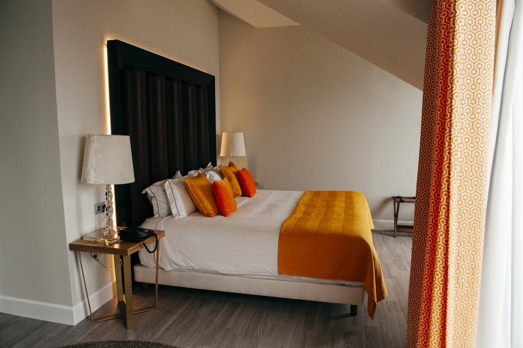 Hotel Art Santander (Adults Only) Bagian luar foto